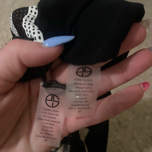 Poema black and white swimsuit - Picture 3 of 4